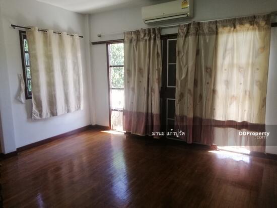 ให้เช่า บ้านเดี่ยว2ชั้น 100ตรว. อยู่ถนนนวมินทร์ ทะลุออกประเสริฐมนูกิจซอย13ได้. ใกล้ตลาดปัฐวิกรณ์ ให้เช่า27,000/เดือน